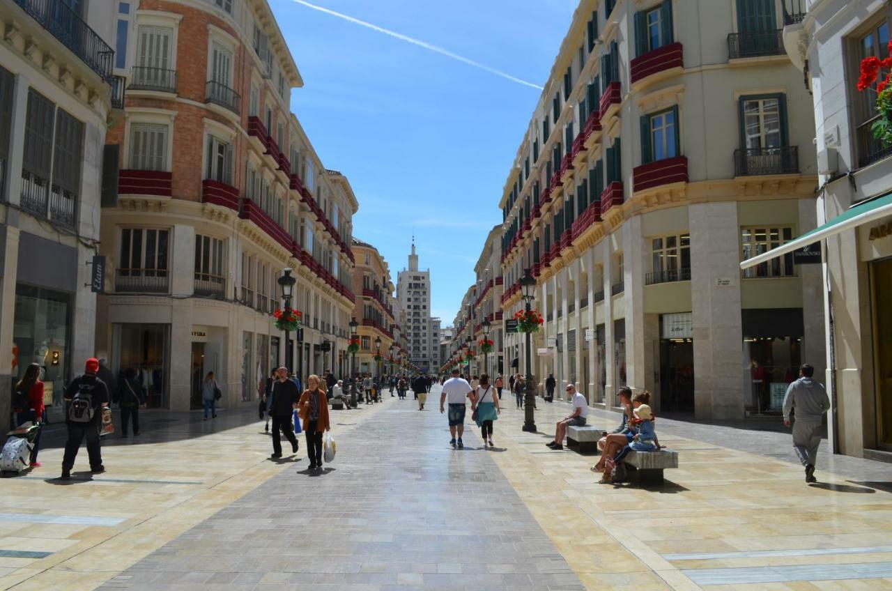 Homely Malaga Plaza Montano Esterno foto